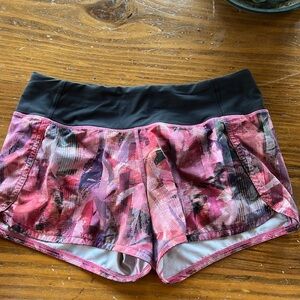 Lululemon Run Times short 4” inseam, size 6